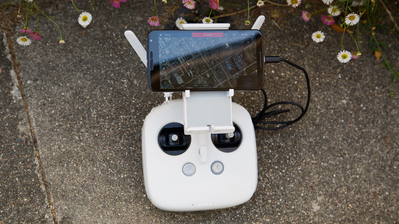 Illustration for article titled DJI Phantom 3 Review: Stunning Video + Easier Controls = Hell Yes